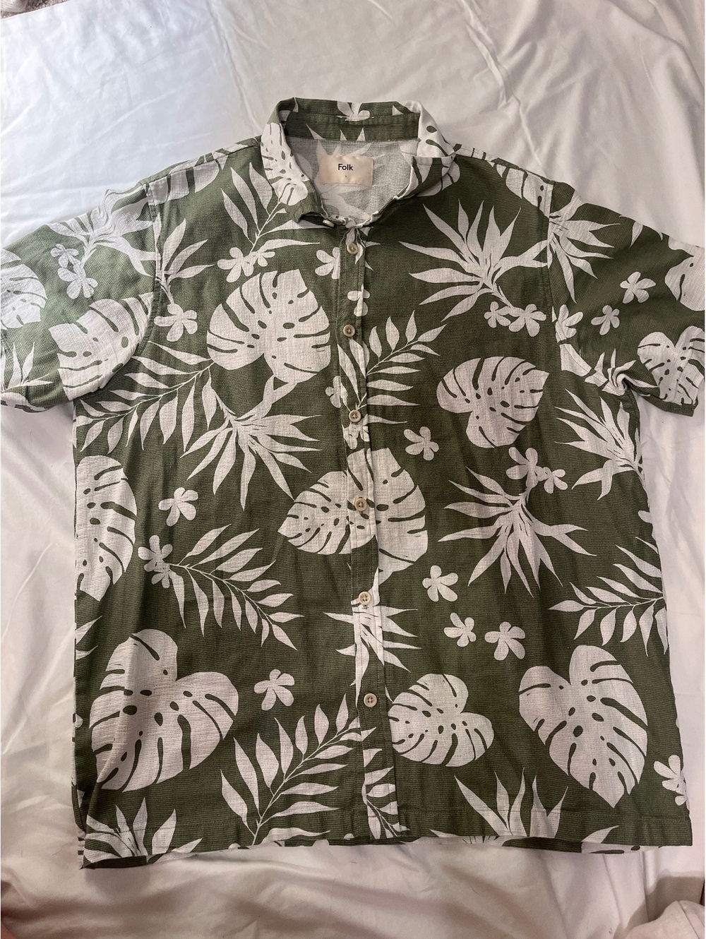 Folk Green and White Cotton Short Sleeve Button-Up Shirt, Size Large
